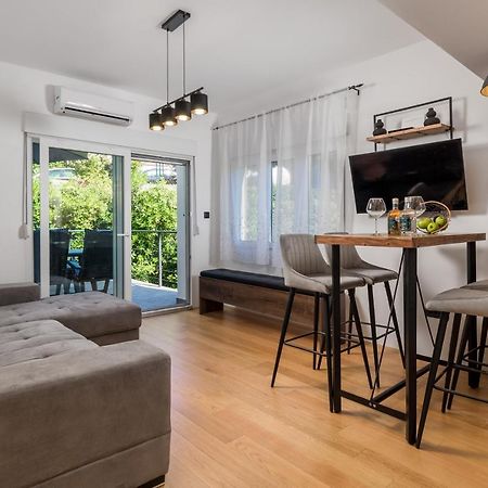 Zid Apartman أوباتيا المظهر الخارجي الصورة
